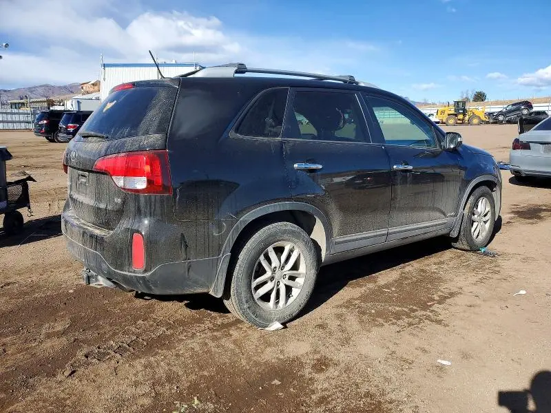 2015 KIA SORENTO LX  