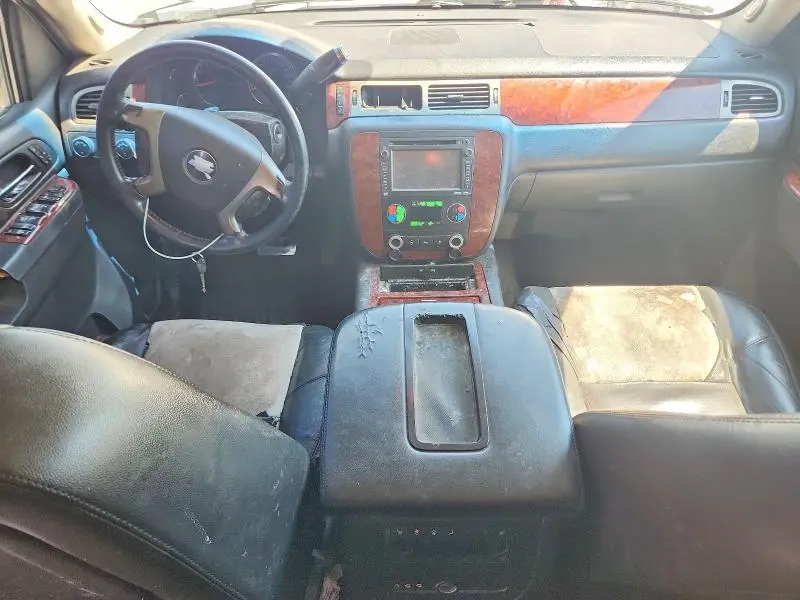 2014 CHEVROLET SUBURBAN K1500 LTZ  