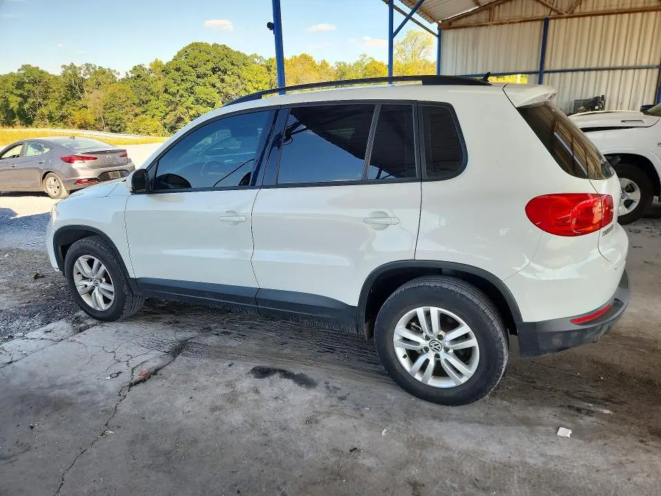 2016 VOLKSWAGEN TIGUAN S  