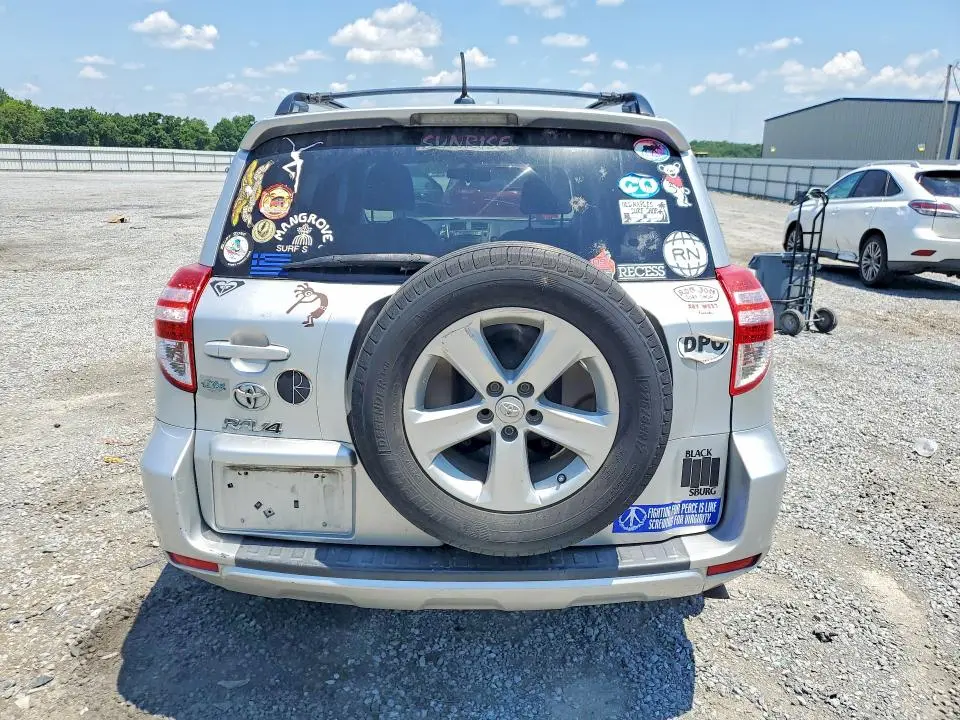 2011 TOYOTA RAV4 BASE  