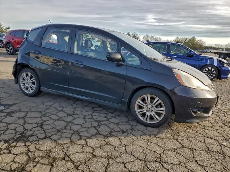 2011 HONDA FIT SPORT  