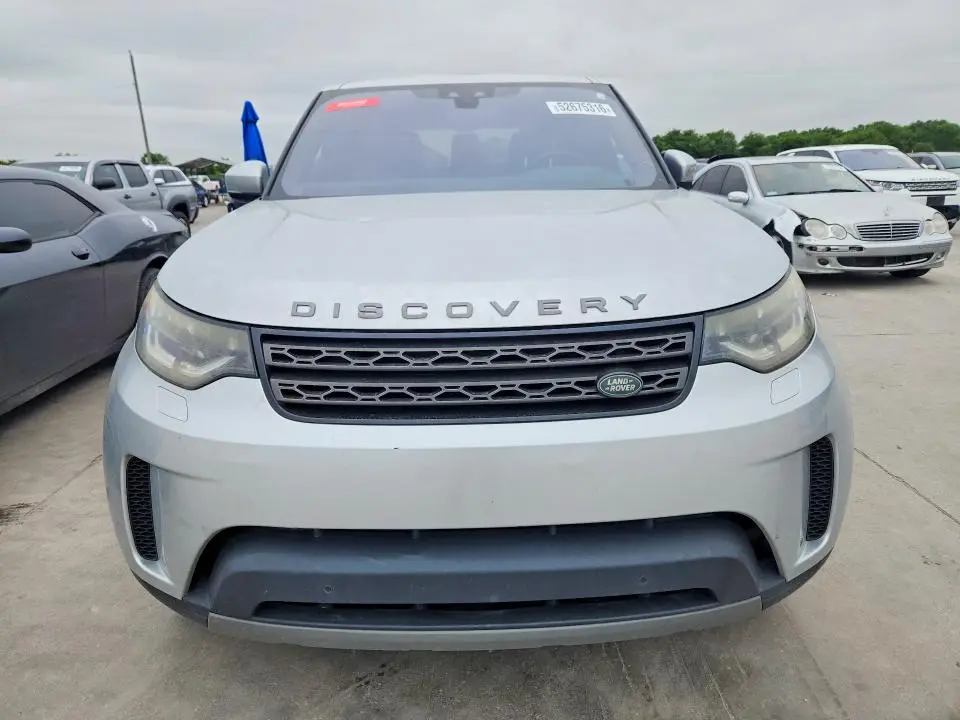 2019 LAND ROVER DISCOVERY SE  