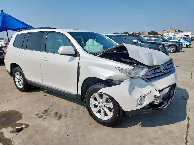 2012 TOYOTA HIGHLANDER BASE  