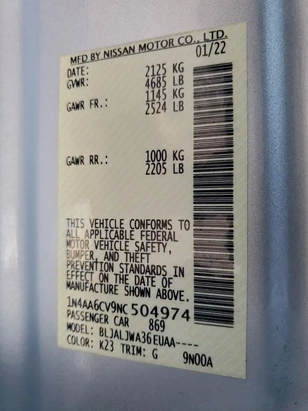 2022 NISSAN MAXIMA SV  