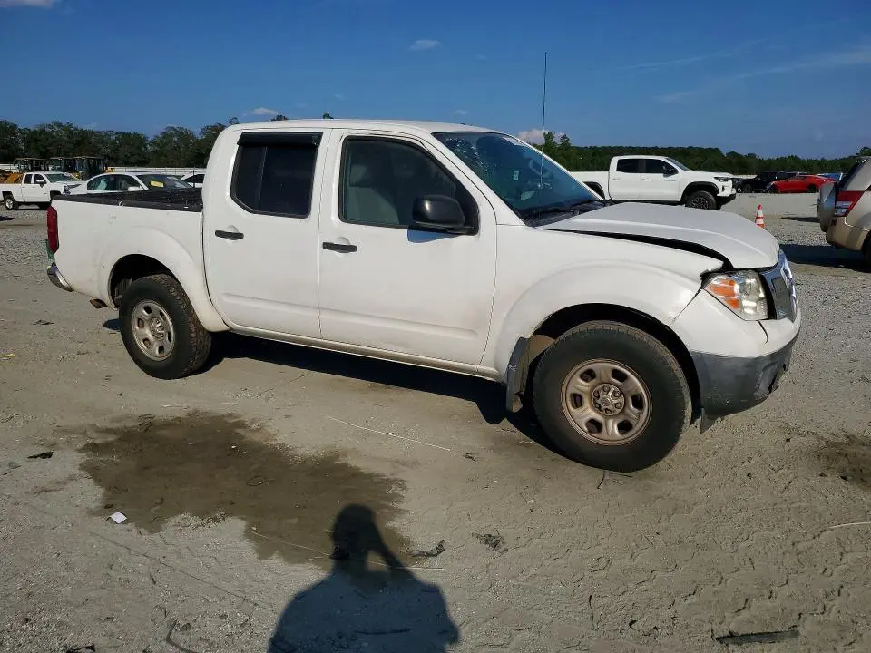 2012 NISSAN FRONTIER S  