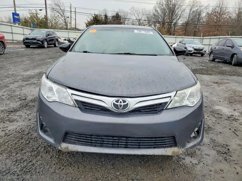 2012 TOYOTA CAMRY LE  