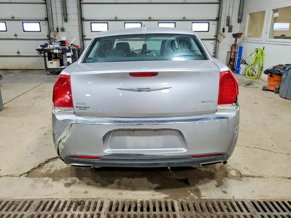 2018 CHRYSLER 300 LIMITED  