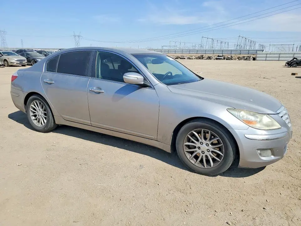 2010 HYUNDAI GENESIS 3.8L  