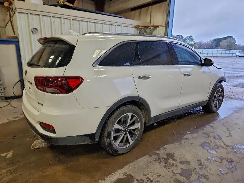 2019 KIA SORENTO EX  