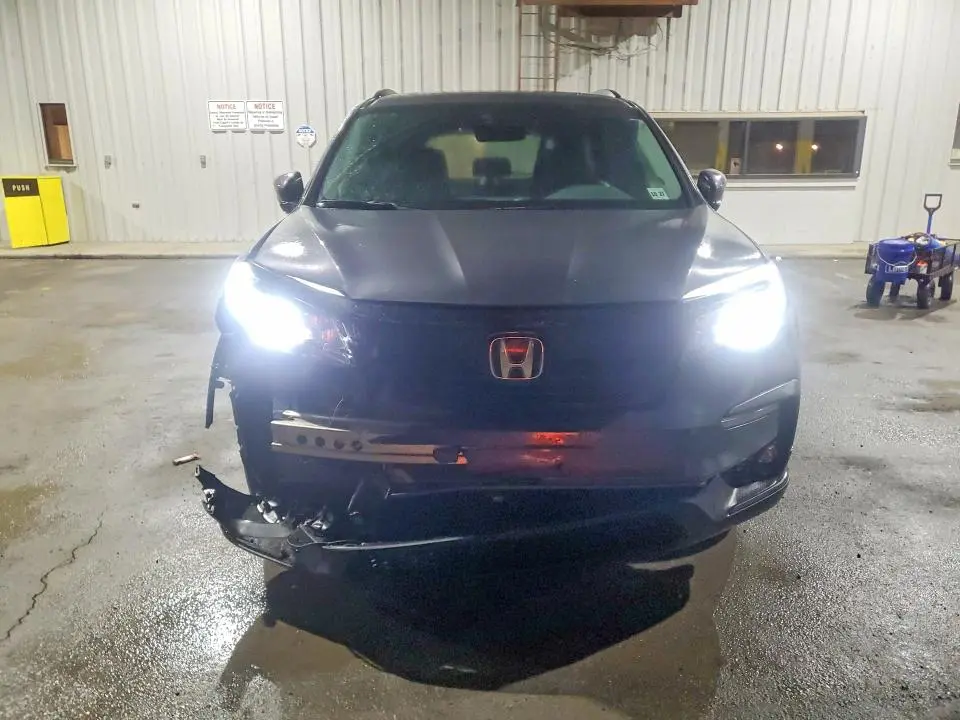 2022 HONDA PILOT SE  