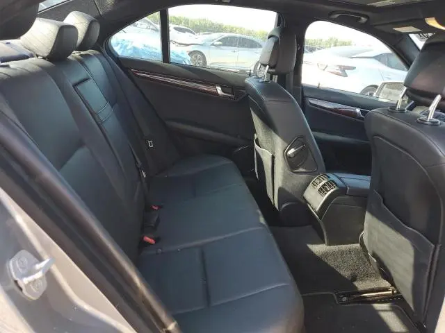 2011 MERCEDES-BENZ C 300  