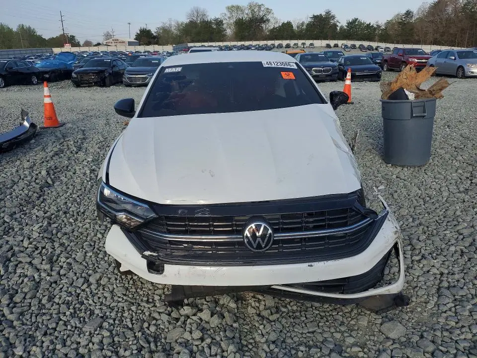 2023 VOLKSWAGEN JETTA SPORT  