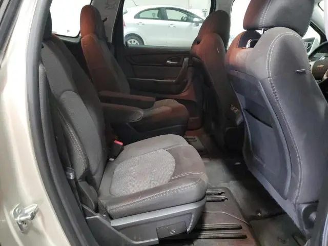 2016 CHEVROLET TRAVERSE LT  