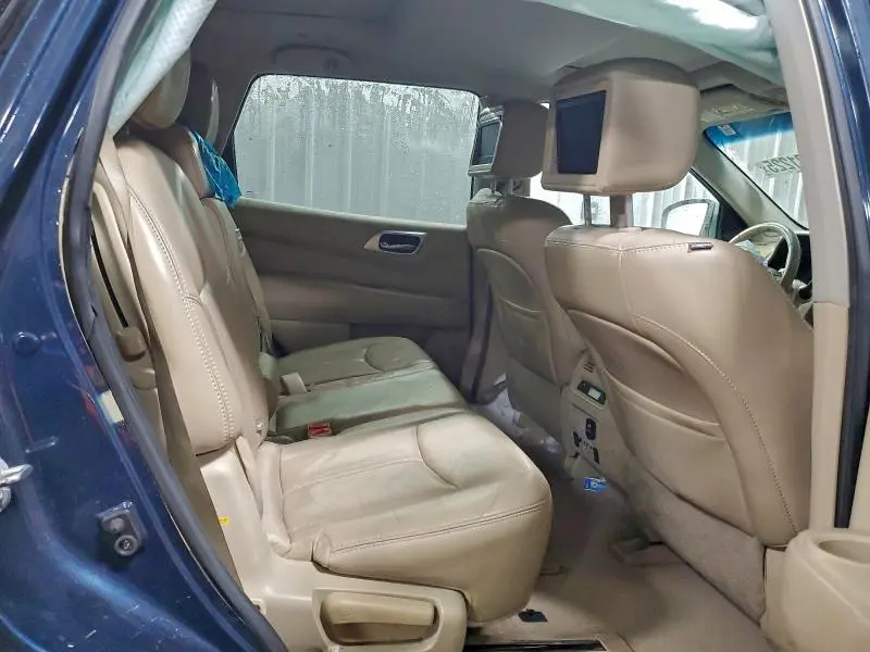 2014 NISSAN PATHFINDER S  