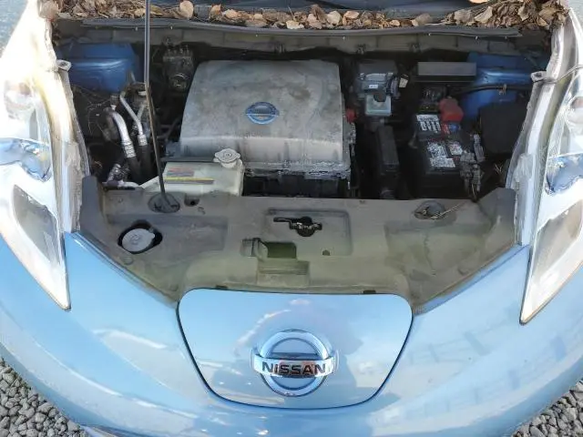 2013 NISSAN LEAF S  