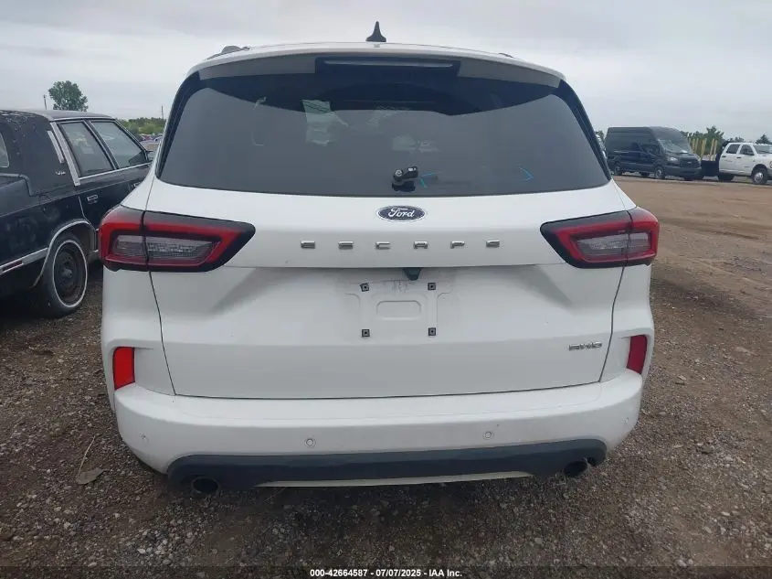 2023 FORD ESCAPE ST-LINE SELECT
