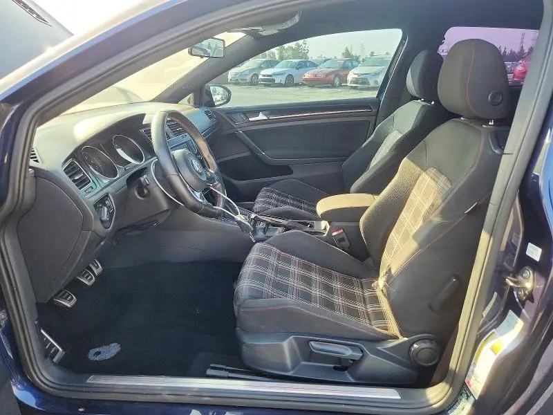 2016 VOLKSWAGEN GTI S/SE  