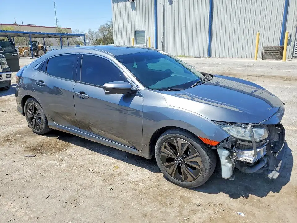 2018 HONDA CIVIC EX  