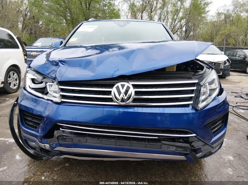 2017 VOLKSWAGEN TOUAREG V6 WOLFSBURG EDITION
