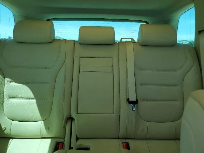2013 VOLKSWAGEN TOUAREG V6  