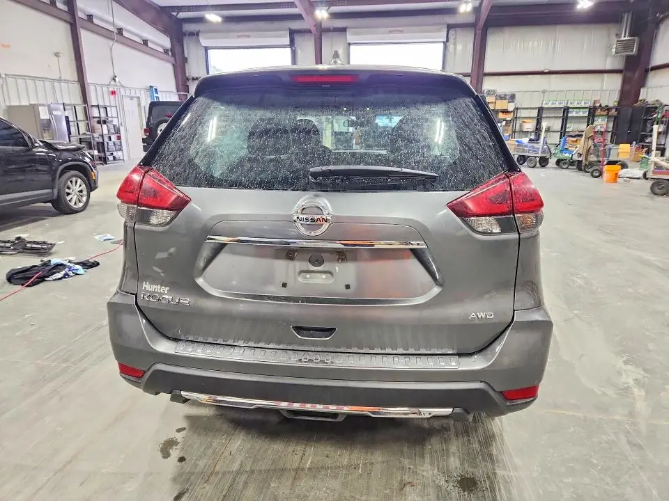 2019 NISSAN ROGUE S  