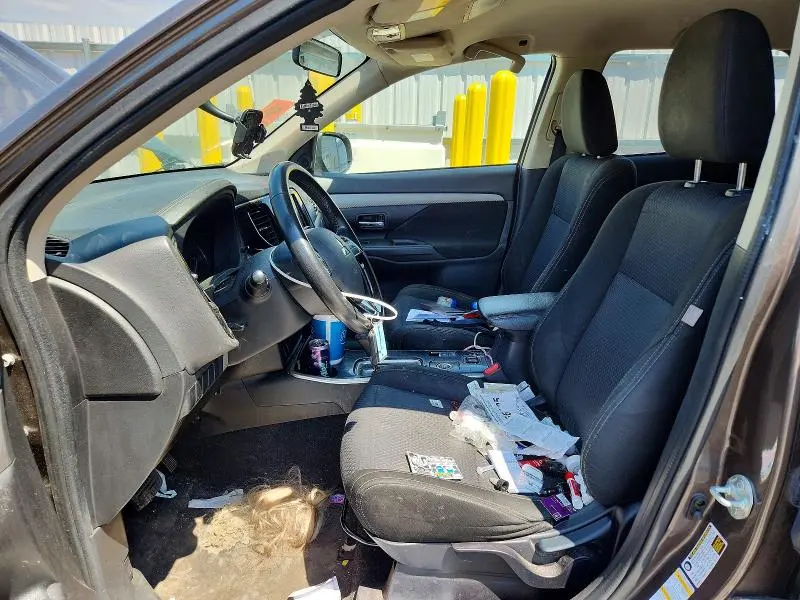 2018 MITSUBISHI OUTLANDER SE  