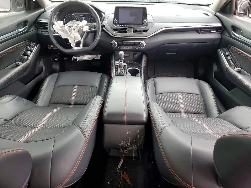 2023 NISSAN ALTIMA SR  