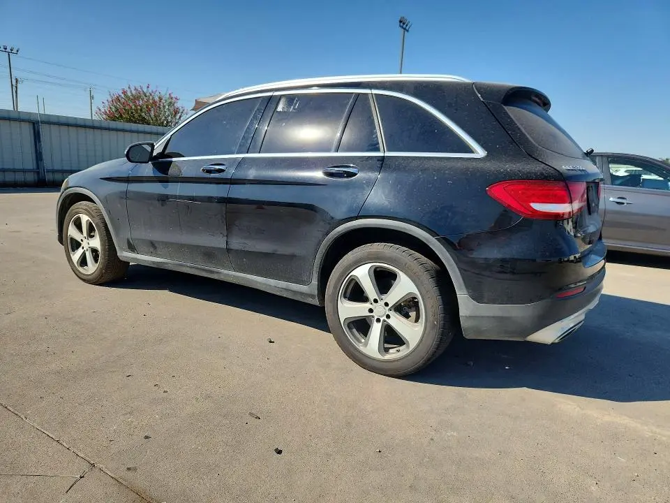 2017 MERCEDES-BENZ GLC 300  
