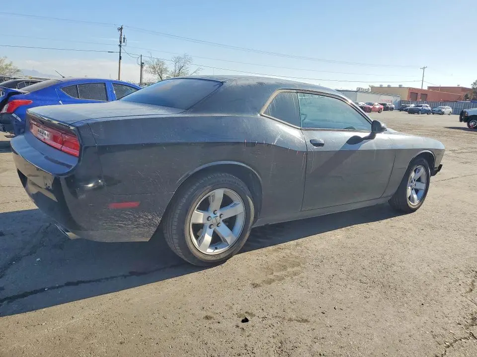 2014 DODGE CHALLENGER SXT  