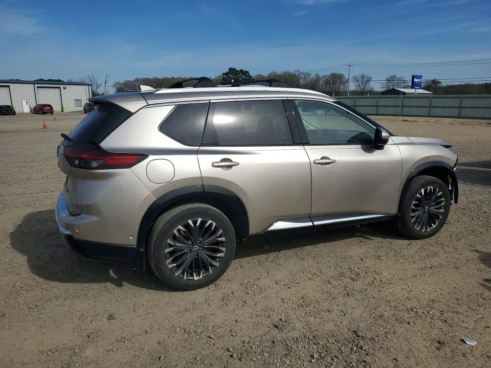 2024 NISSAN ROGUE PLATINUM  