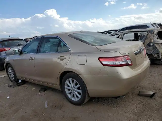 2010 TOYOTA CAMRY SE  