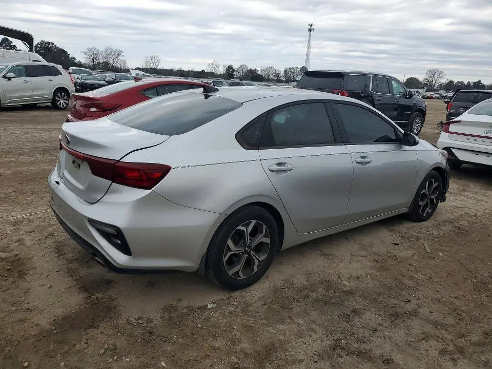2020 KIA FORTE FE  