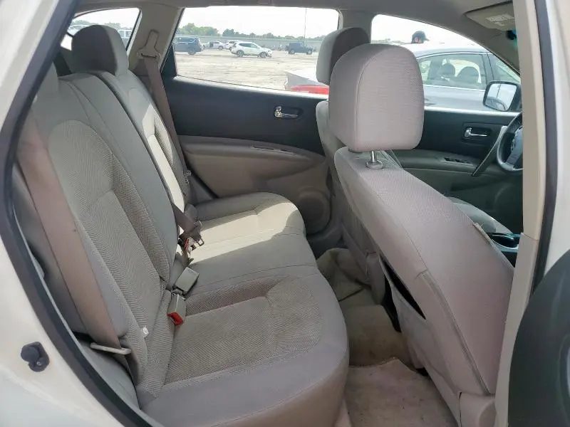 2014 NISSAN ROGUE SELECT S  