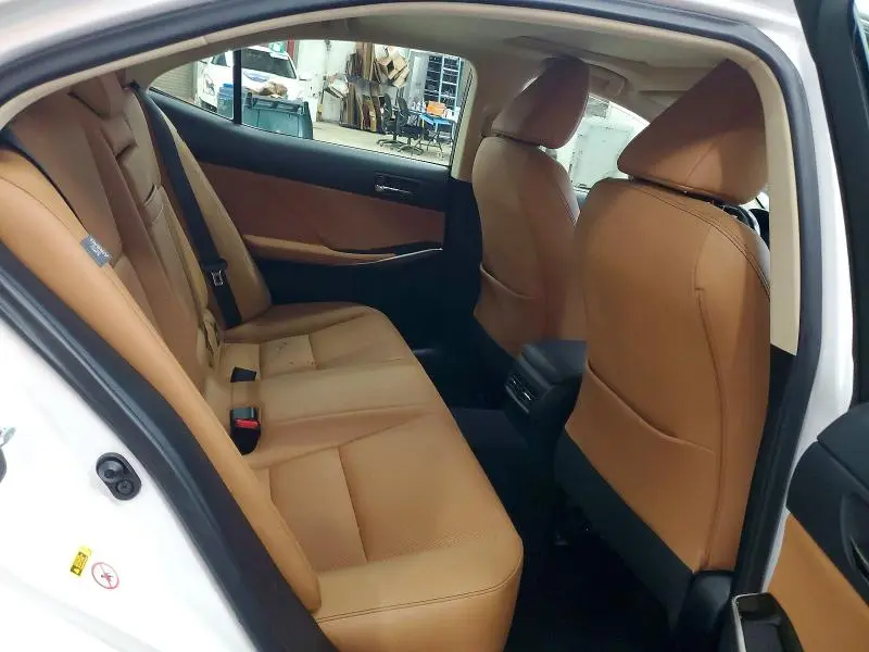 2016 LEXUS IS 300 BASE  