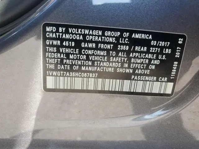 2017 VOLKSWAGEN PASSAT SE  