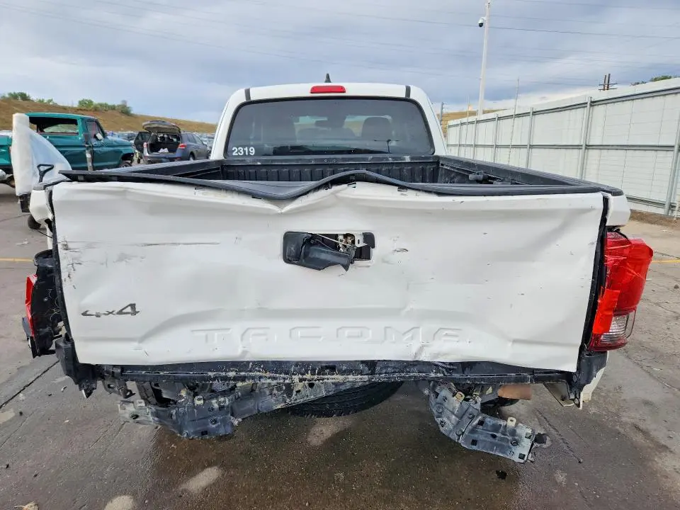 2023 TOYOTA TACOMA SR  