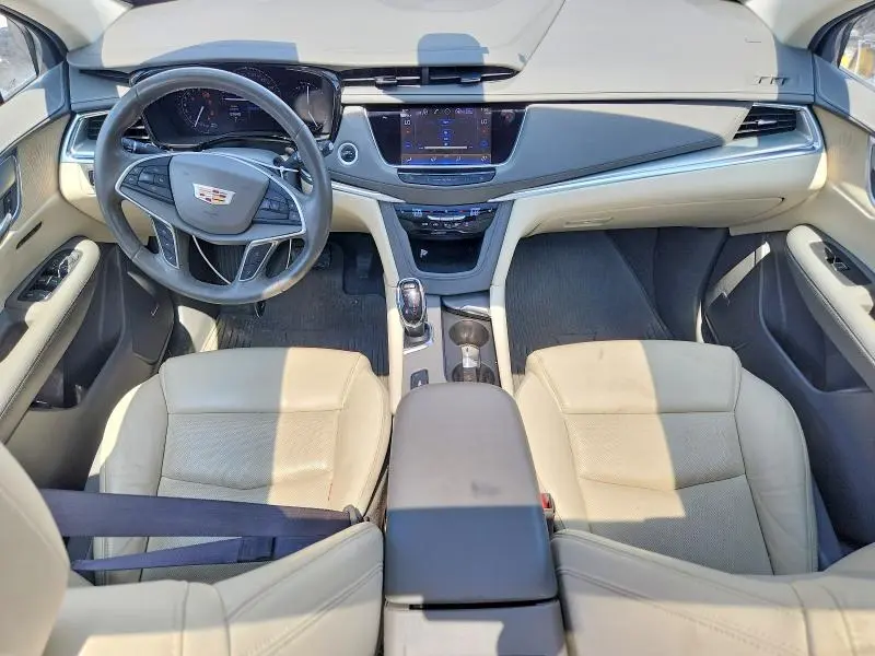2018 CADILLAC XT5 LUXURY  