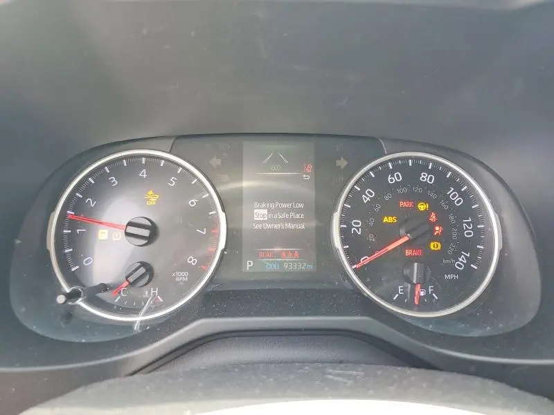 2019 TOYOTA RAV4 LE  