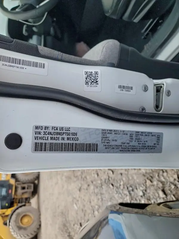 2023 JEEP COMPASS LATITUDE  