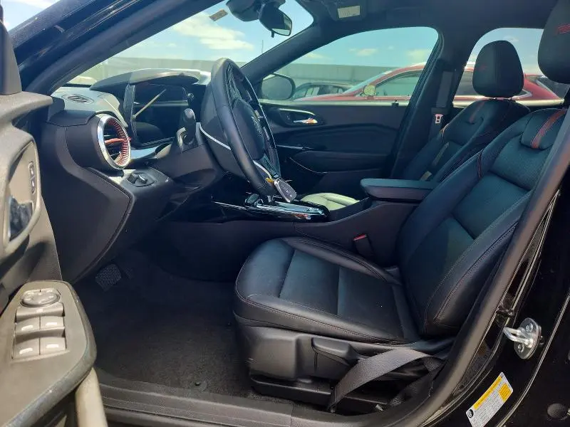 2025 CHEVROLET TRAX 2RS  