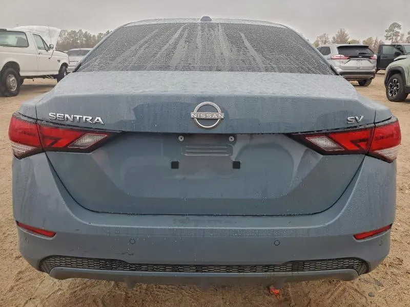 2024 NISSAN SENTRA SV  