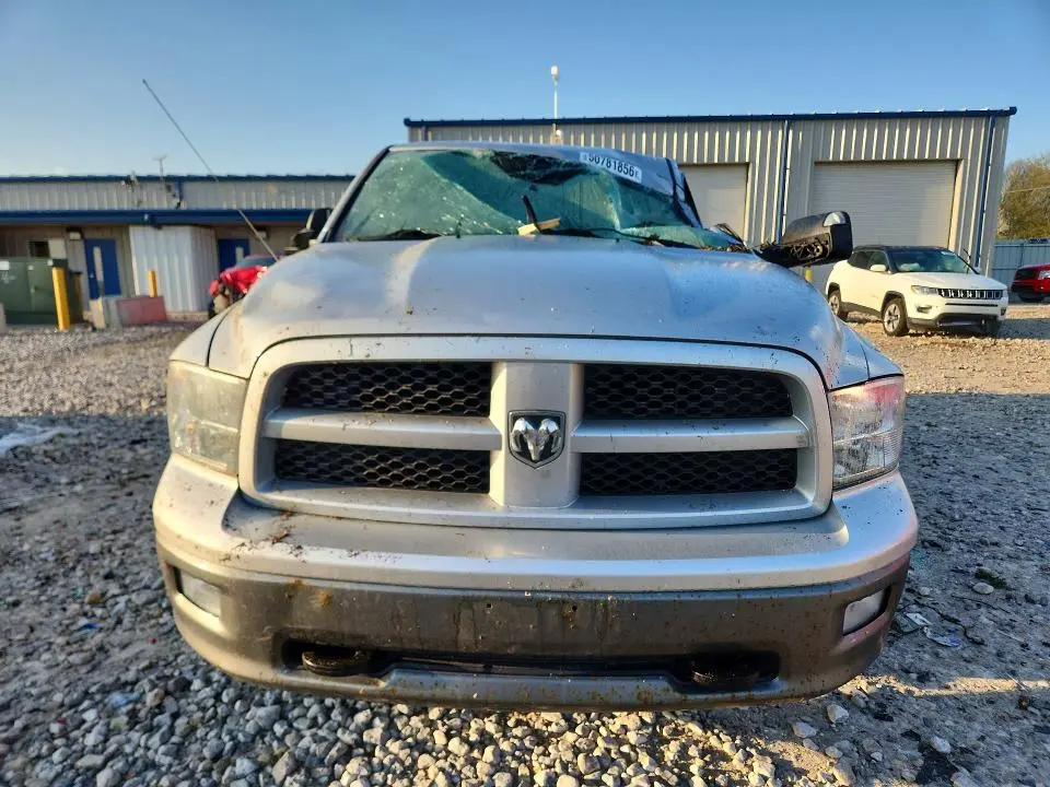 2012 DODGE RAM 1500 SLT  