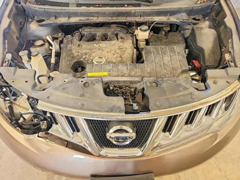 2010 NISSAN MURANO S  