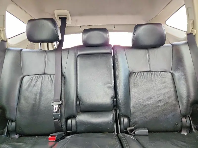 2010 NISSAN MURANO S  