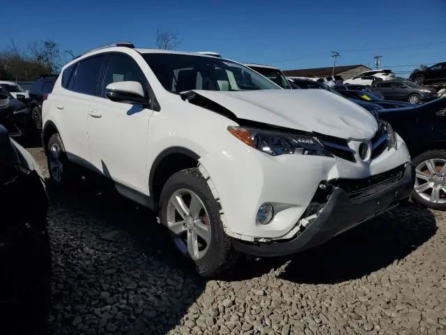 2013 TOYOTA RAV4 XLE  