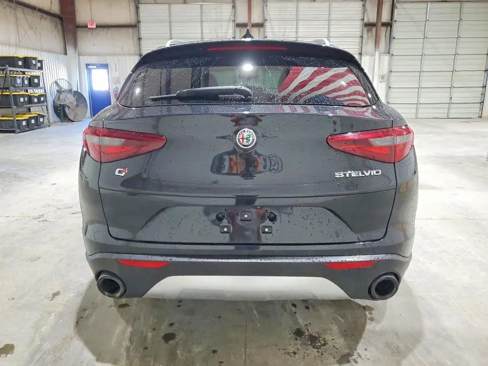 2018 ALFA ROMEO STELVIO   