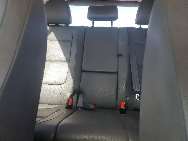 2017 VOLKSWAGEN TIGUAN S  