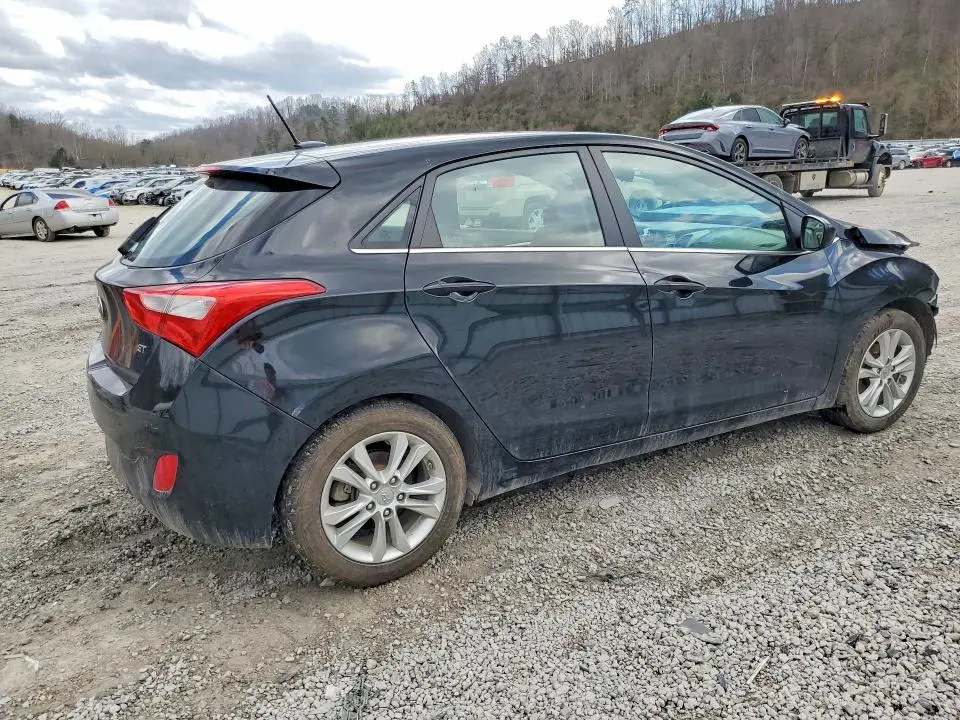 2015 HYUNDAI ELANTRA GT BASE  