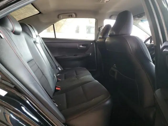 2017 TOYOTA CAMRY LE