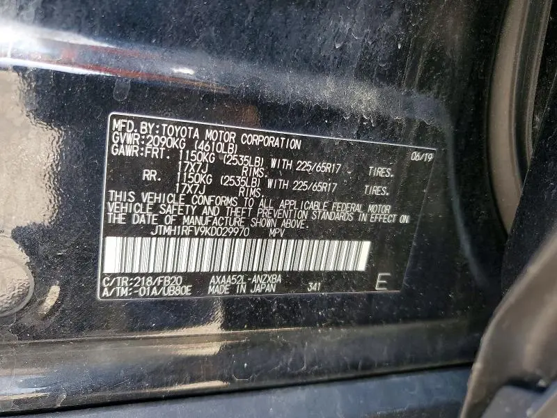 2019 TOYOTA RAV4 LE  